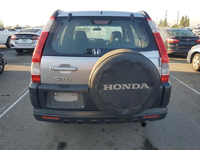 JHLRD68555C007761 - 2005 HONDA CR-V LX SILVER photo 6