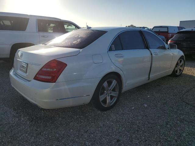 WDDNG7DB2DA499699 - 2013 MERCEDES-BENZ S 550 WHITE photo 3