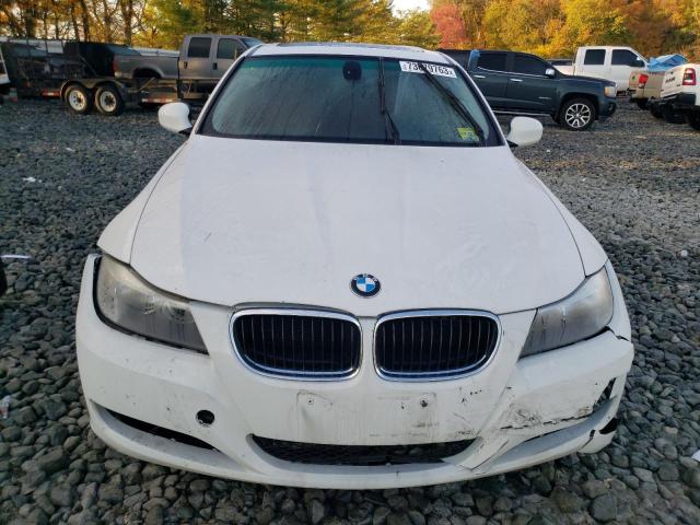 WBAPK5C56BF121626 - 2011 BMW 328 XI SULEV WHITE photo 5