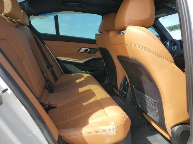 3MW5U7J09M8B95039 - 2021 BMW M340I WHITE photo 10