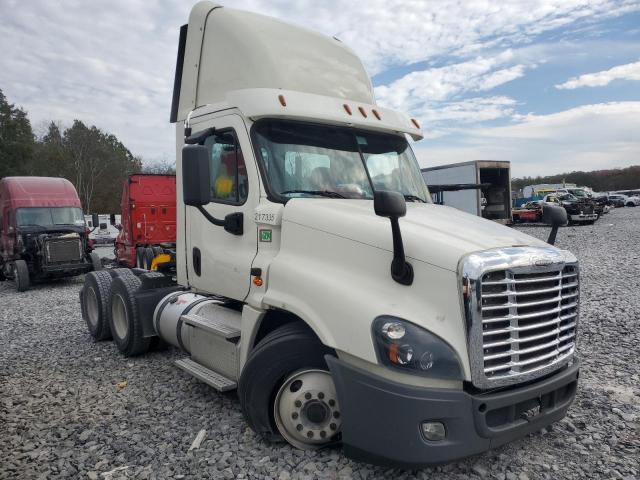 3AKJGEDV8KSKL9913 - 2019 FREIGHTLINER CASCADIA 1 WHITE photo 1