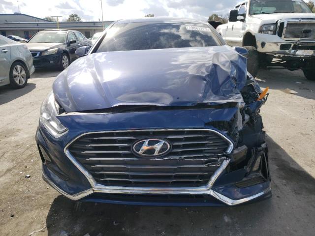 5NPE24AF9JH727328 - 2018 HYUNDAI SONATA SE BLUE photo 5