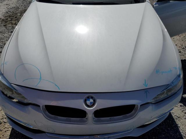 WBA8D9G57JNU71707 - 2018 BMW 330 XI Ақ фото 11