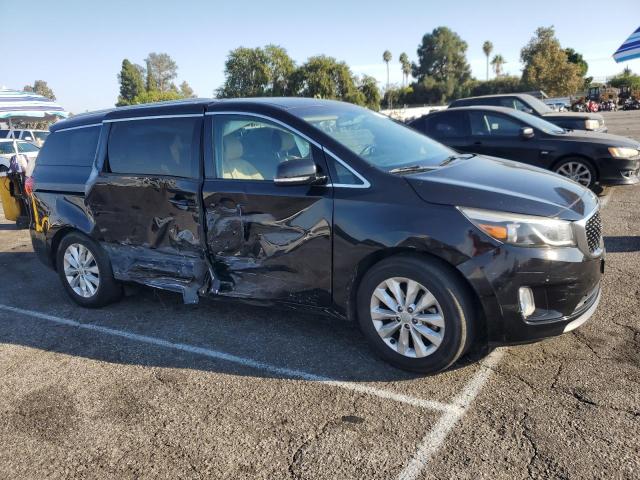 KNDMC5C15J6379098 - 2018 KIA SEDONA EX BLACK photo 4