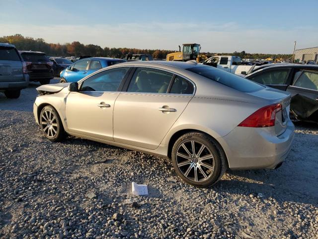 LYV402HK7HB152956 - 2017 VOLVO S60 PREMIER GOLD photo 2