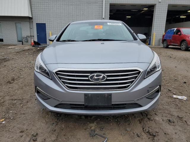 5NPE24AF8FH210206 - 2015 HYUNDAI SONATA SE GRAY photo 5