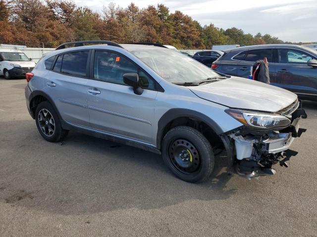 JF2GTAAC4JH337523 - 2018 SUBARU CROSSTREK SILVER photo 4