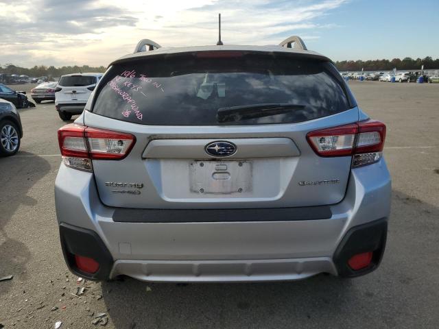 JF2GTAAC4JH337523 - 2018 SUBARU CROSSTREK SILVER photo 6