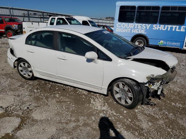 19XFA16589E007539 - 2009 HONDA CIVIC LX WHITE photo 4