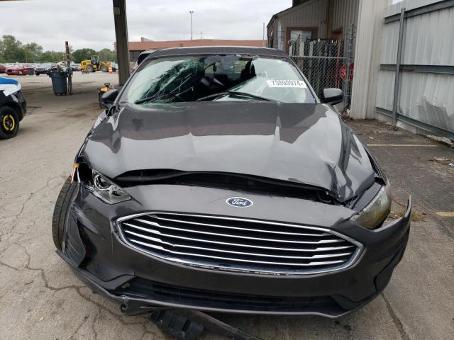 3FA6P0HD2LR119739 - 2020 FORD FUSION SE GRAY photo 5