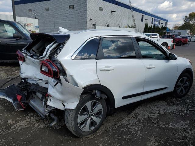 KNDCB3LC1J5109408 - 2018 KIA NIRO FE WHITE photo 3