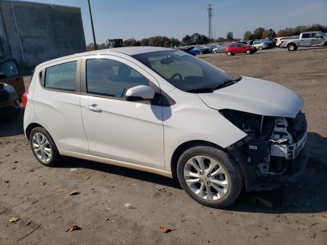 KL8CD6SA6LC458809 - 2020 CHEVROLET SPARK 1LT WHITE photo 4