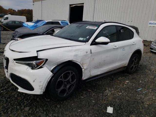 ZASPAKBN2N7D26937 - 2022 ALFA ROMEO STELVIO TI WHITE photo 1