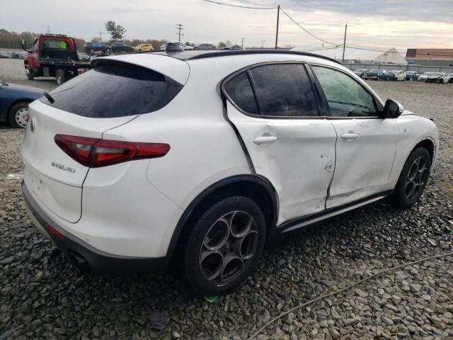 ZASPAKBN2N7D26937 - 2022 ALFA ROMEO STELVIO TI WHITE photo 3