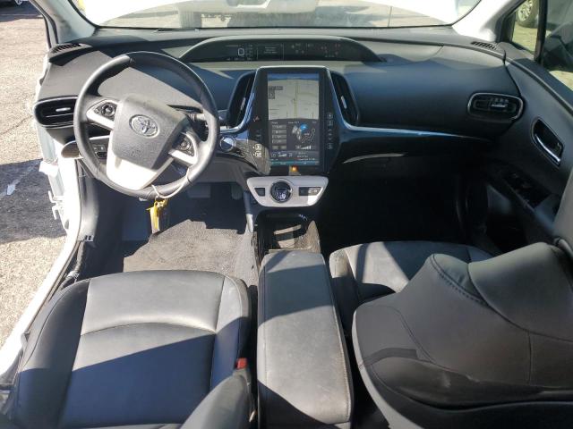 JTDKARFP6K3113628 - 2019 TOYOTA PRIUS PRIM WHITE photo 8