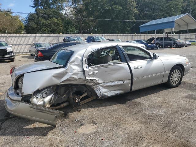 1LNHM81W14Y652055 - 2004 LINCOLN TOWN CAR EXECUTIVE SILVER photo 3