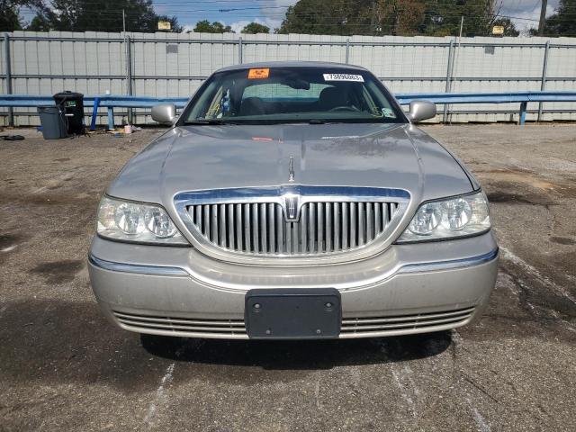 1LNHM81W14Y652055 - 2004 LINCOLN TOWN CAR EXECUTIVE SILVER photo 5