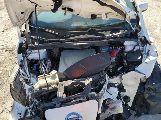 1N4BZ0CP6HC302643 - 2017 NISSAN LEAF S WHITE photo 11