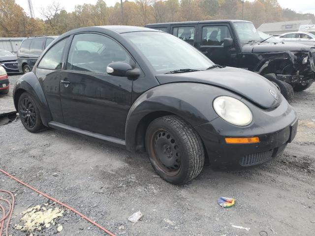 3VWPG3AG1AM000172 - 2010 VOLKSWAGEN NEW BEETLE BLACK photo 4