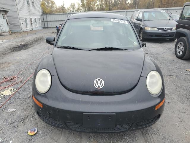 3VWPG3AG1AM000172 - 2010 VOLKSWAGEN NEW BEETLE BLACK photo 5