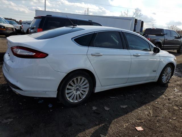 3FA6P0PU3DR285450 - 2013 FORD FUSION SE PHEV WHITE photo 3