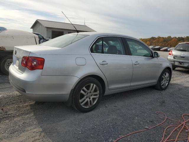 3VWEG71K47M160557 - 2007 VOLKSWAGEN JETTA WOLFSBURG 银色 照片 3