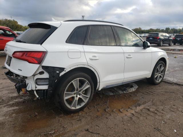 WA1CNAFY5K2031392 - 2019 AUDI Q5 PRESTIGE WHITE photo 3
