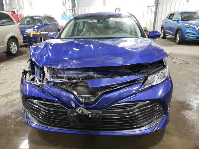 4T1B31HK1JU503179 - 2018 TOYOTA CAMRY LE BLUE photo 5