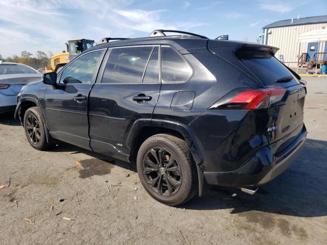 JTM16RFV8PD092858 - 2023 TOYOTA RAV4 SE BLACK photo 2