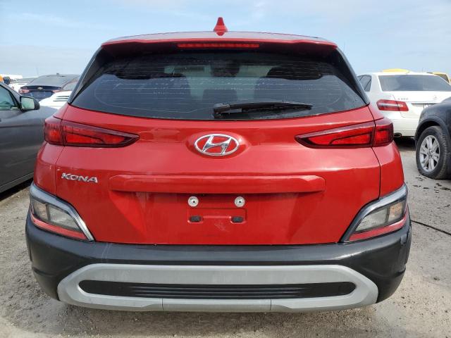 KM8K22ABXNU804283 - 2022 HYUNDAI KONA SEL RED photo 6