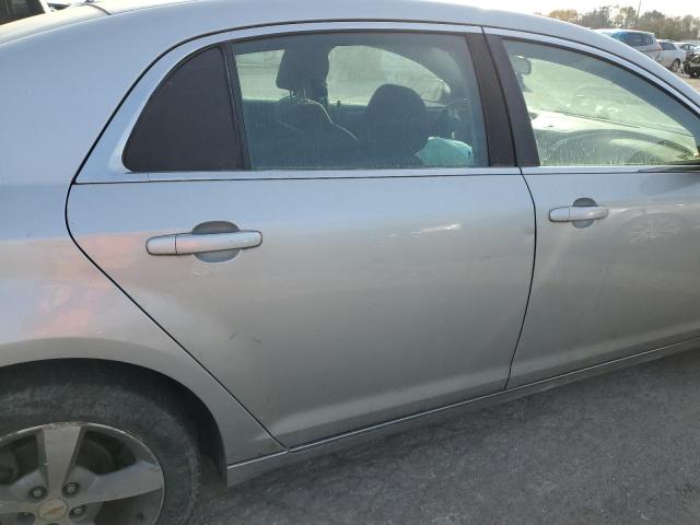 1G1ZC5EU5BF375592 - 2011 CHEVROLET MALIBU 1LT SILVER photo 10