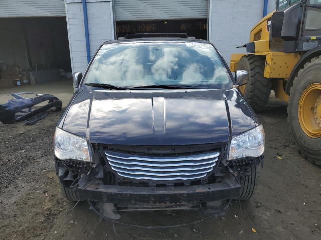 2A4RR8DG6BR633821 - 2011 CHRYSLER TOWN & COU TOURING L BLUE photo 5