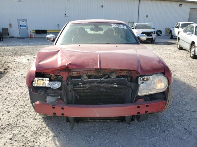 2C3KA63H17H684450 - 2007 CHRYSLER 300C RED photo 5