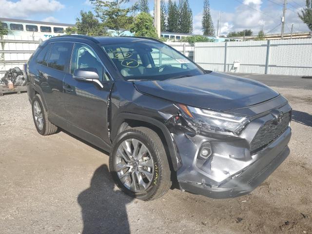 2T3C1RFV7PC234645 - 2023 TOYOTA RAV4 XLE PREMIUM GRAY photo 4