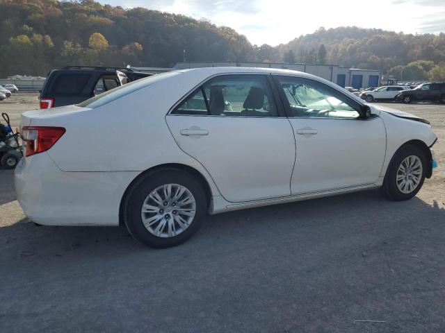 4T4BF1FK5CR266134 - 2012 TOYOTA CAMRY 4D 2 BASE WHITE photo 3