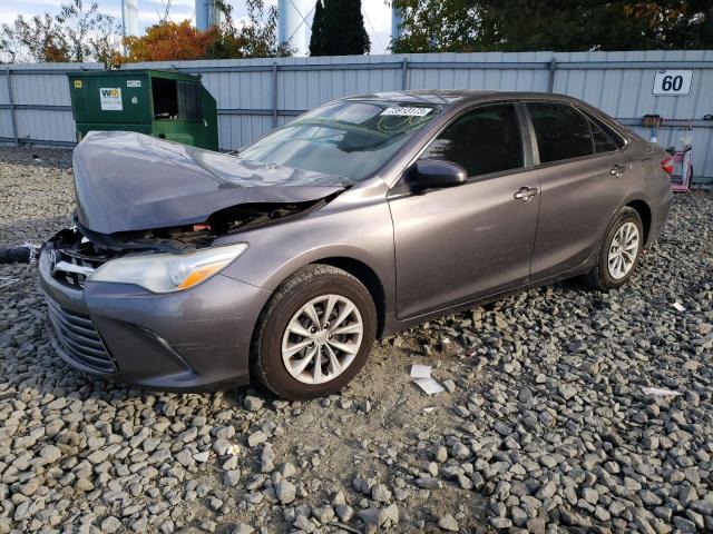 4T1BF1FK5FU484833 - 2015 TOYOTA CAMRY LE GRAY photo 1