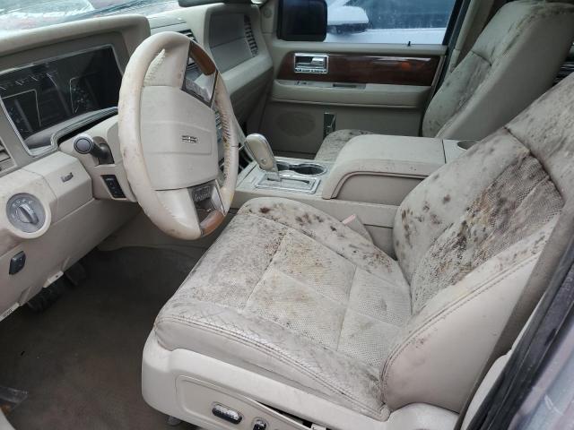 5LMJJ2H52EEL01014 - 2014 LINCOLN NAVIGATOR SILVER photo 7