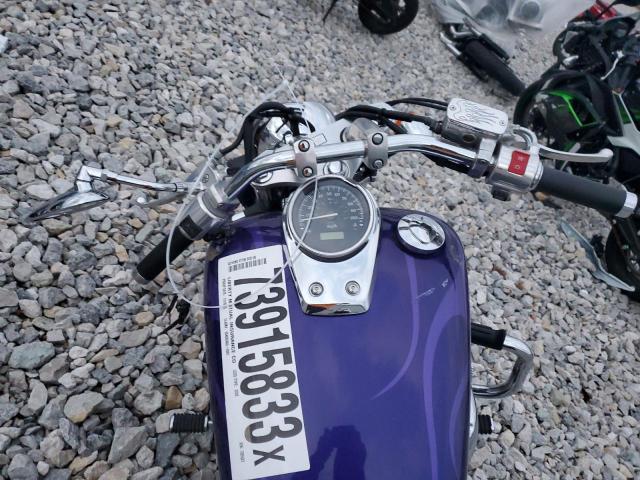 JH2RC445X3M709521 - 2003 HONDA VT750 DCB PURPLE photo 8