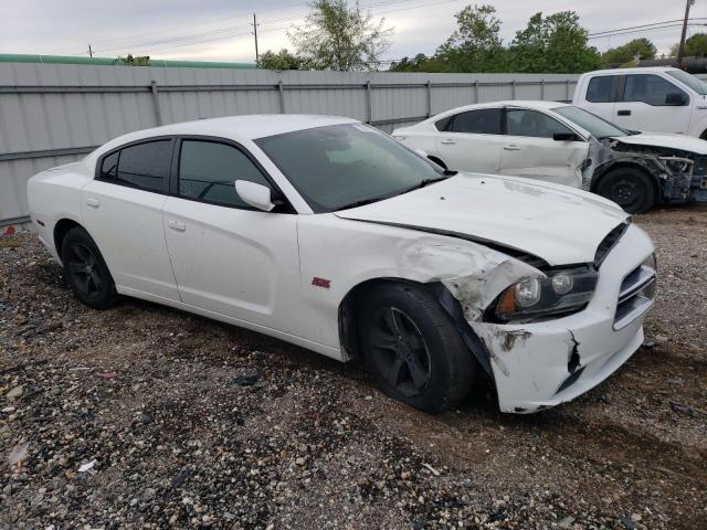 2C3CDXBG2EH187642 - 2014 DODGE CHARGER SE WHITE photo 4