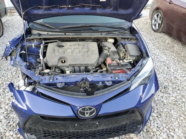 2T1BURHEXJC022984 - 2018 TOYOTA COROLLA L BLUE photo 11