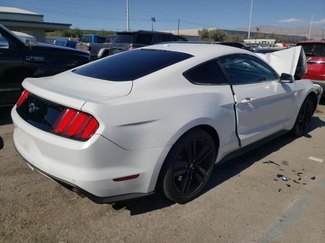 1FA6P8TH8F5319265 - 2015 FORD MUSTANG WHITE photo 3