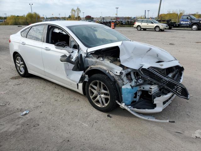 3FA6P0H73ER127670 - 2014 FORD FUSION SE WHITE photo 4