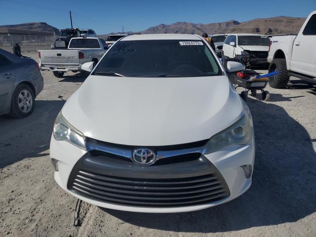 4T1BF1FK2GU222169 - 2016 TOYOTA CAMRY LE WHITE photo 5