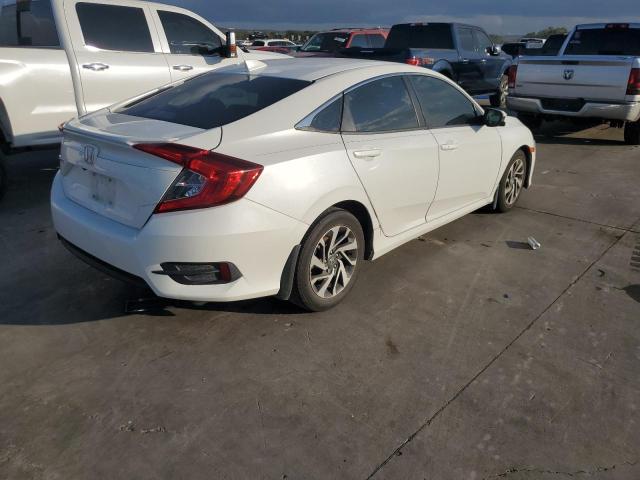 19XFC2F7XJE038295 - 2018 HONDA CIVIC EX WHITE photo 3