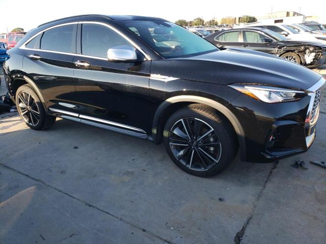 3PCAJ5JR1PF100549 - 2023 INFINITI QX55 LUXE BLACK photo 4