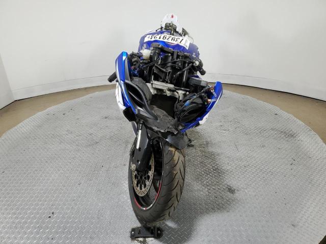 JS1GT78A9G2100313 - 2016 SUZUKI GSX-R1000 TWO TONE photo 2