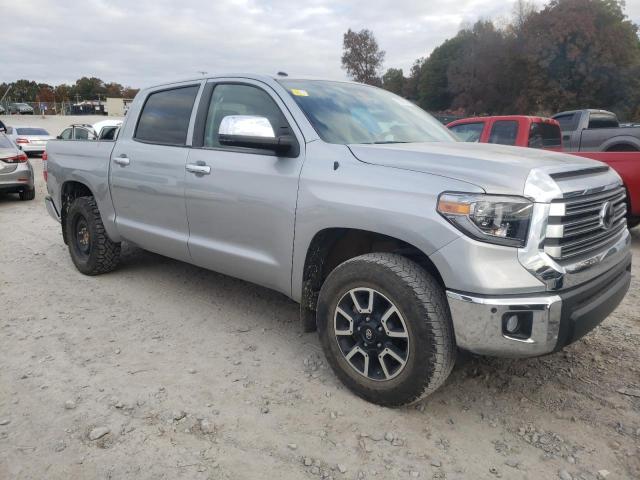 5TFHY5F10JX680144 - 2018 TOYOTA TUNDRA CREWMAX LIMITED SILVER photo 4