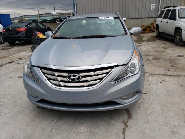 5NPEC4AC2CH482040 - 2012 HYUNDAI SONATA SE GRAY photo 5