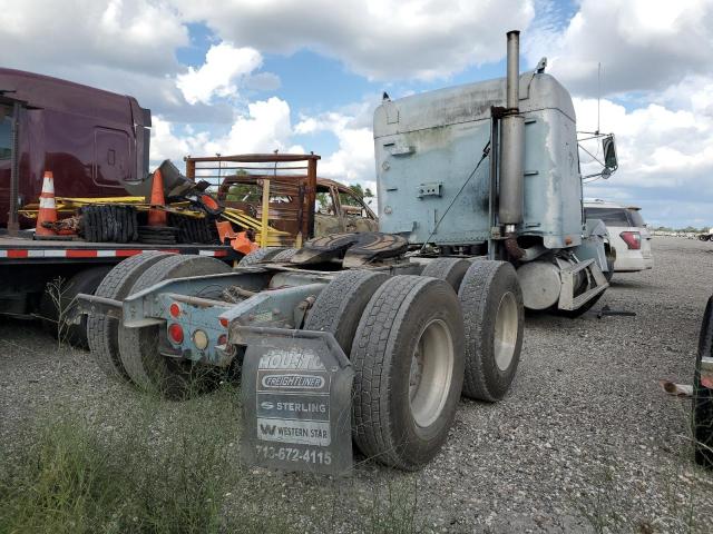 2FUY3WDB3VA867518 - 1997 FREIGHTLINER CONVENTION FLD112 BLUE photo 4