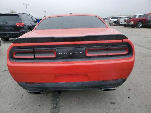 2C3CDZAT0FH764003 - 2015 DODGE CHALLENGER SXT RED photo 6